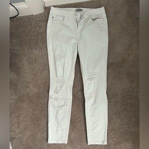 Women’s Judy Blue White Distressed skinny jeans